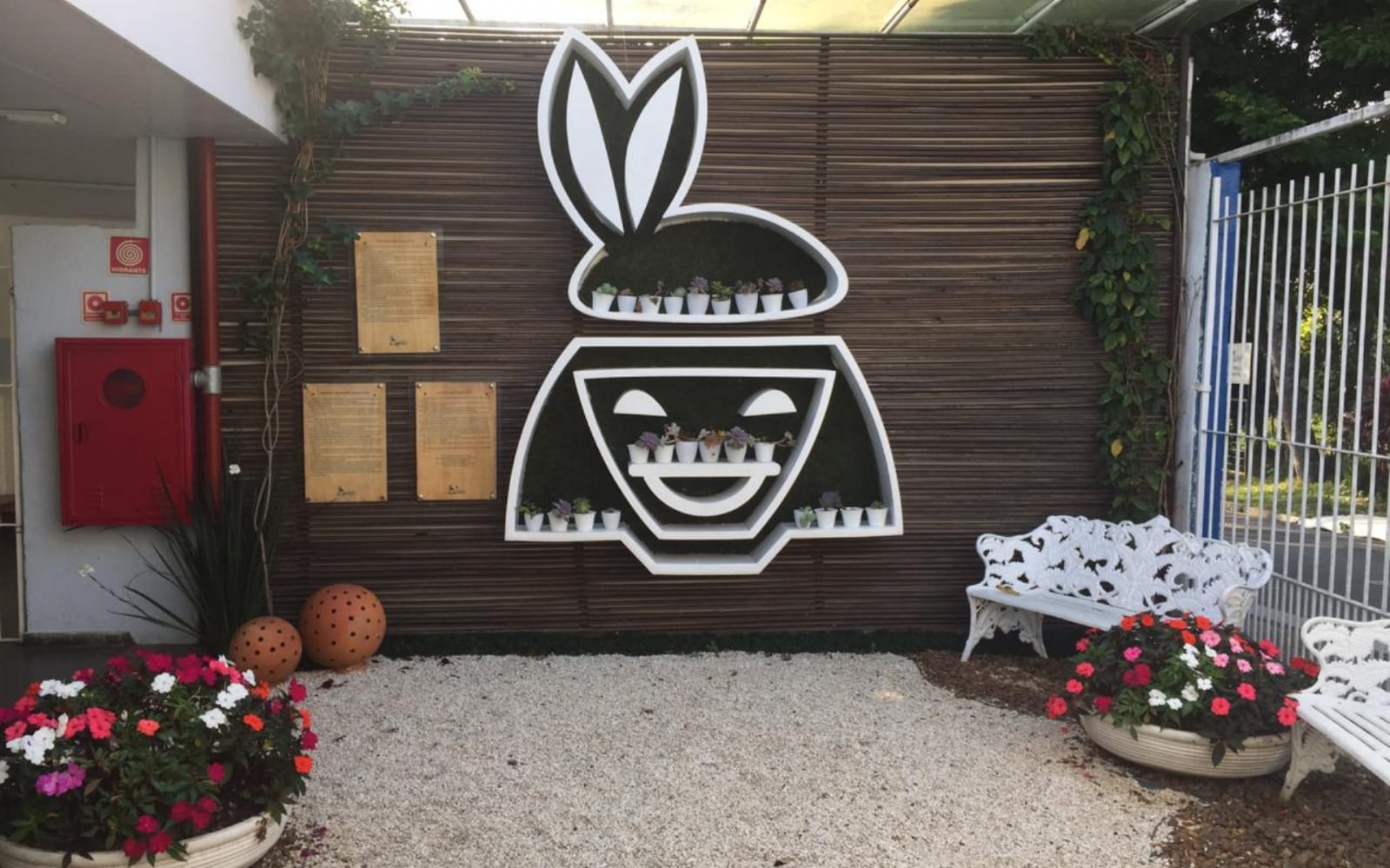 escola com ensino montessoriano